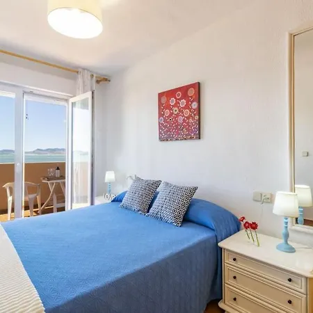 Casita En Primera Linea De Playa *